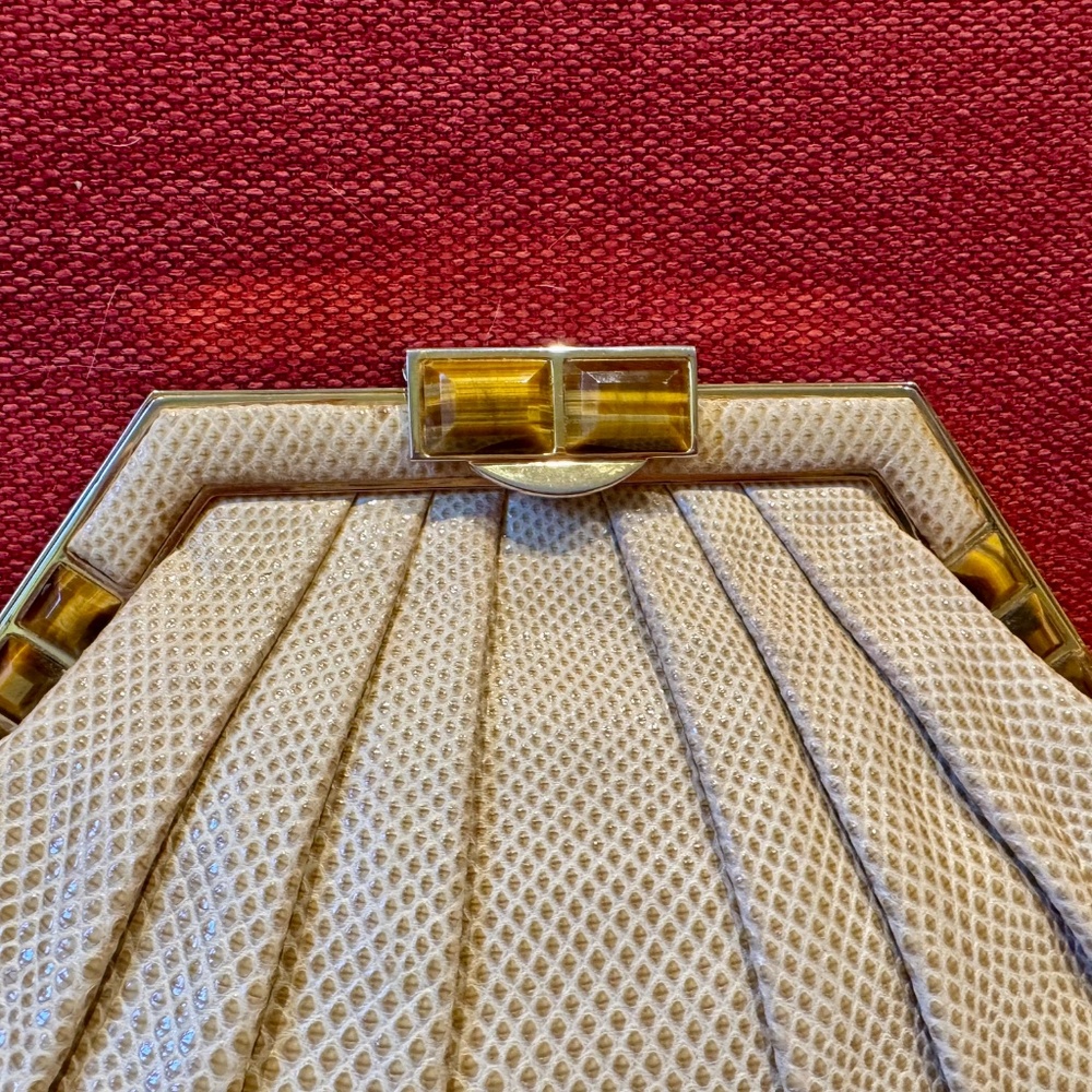 Vintage Judith Leiber lizard skin bag with tiger eye stone details. - Picture 4 of 12
